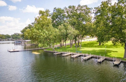 Burnet RV Rental | RV Site - Pull Through 37