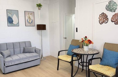 Ala Moana Apartment | Rycroft Residence 1BR Apt with AC & Full Kitchen