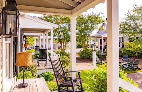 Oriental Cottage | Sabre Cottage-Sleeps 4, Coastal NC – River Dunes