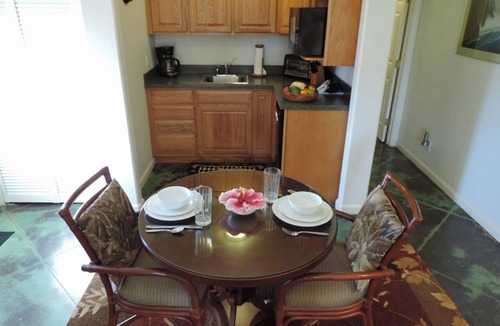 Poipu Apartment | Seaside Studio - Oceanview A/C & WI-FI - 1 minute from Poipu Beach Park