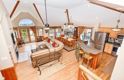 Whalehead Beach House | Semi-Oceanfront, Private Pool, Ocean Views, Close to beach! WL808, Beach Dreams