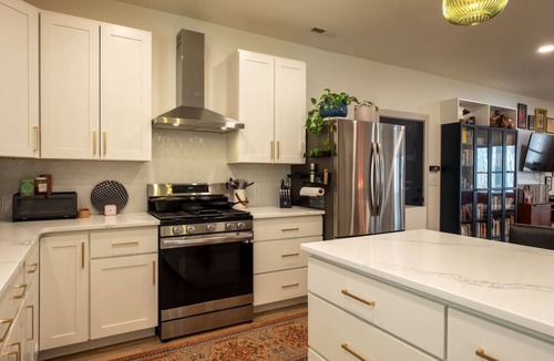 Leicester House | Serene Leicester Cabin 20 Min to AVL, Hot Tub, Fire Pit & Mountain Views