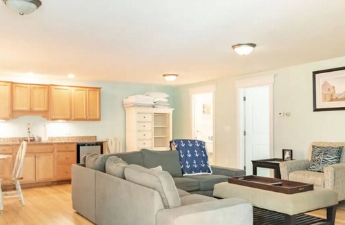 Edgecomb Cottage | Sheepscot Overlook Cottage
