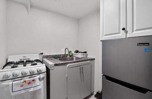 Wheaton House | Silver Spring Getaway | ADU Near Metro & DC