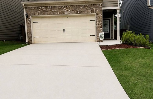 Lithonia House | Spacious 4-bedroom house in enjoyable Stonecrest with AC