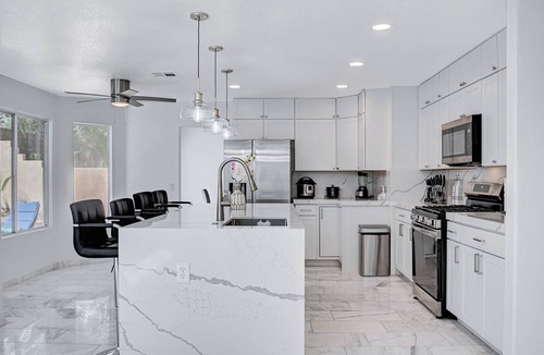 Spring Valley House | Spacious 5BR Home w/Private Pool Quiet Area Near Las Vegas Strip
