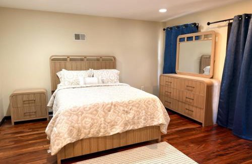 North Bergen Apartment | Spacious and Stylish 3BR 2Bath Sleeps 6 near NYC and American Dream Mall