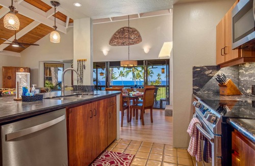 Keauhou Condo | Spacious Kona oceanfront 6 bedrooms for 14!