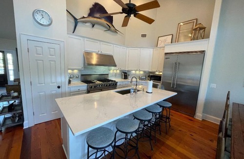 Saint Helena Island House | Spectacular 5-Star on the creek home, 6 cards & 6 seat Golf Cart w/full wk stay