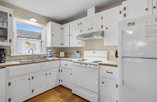 Colington Harbour House | Starfish Hideaway -Waterfront Outer Banks Retreat