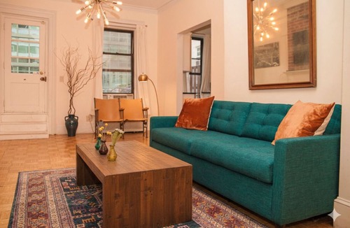 Sutton Place House | Stay Together in Style – 5BR Family Townhome!