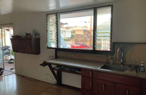 Diamond Head - Kapahulu - St. Louis Apartment | Studio Apartment within walking distance to Waikiki