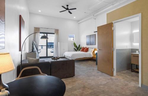 Northside Apartment | Studio | near Aquarium, Coolridge Park