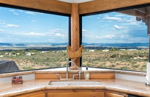 Cottonwood House | Stunning Views, Pool, Sauna, Steam Shower, Firepit!