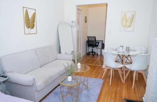 Ukrainian Village Apartment | Stylish East Village Apartment New York close to Union Square Best Bars & Shops