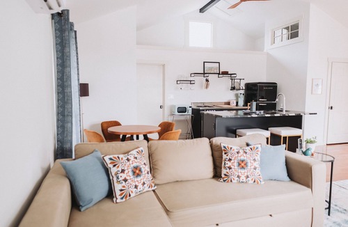 Pickens Apartment | Stylish Studio Loft Apartment with cool mid-century vibes
