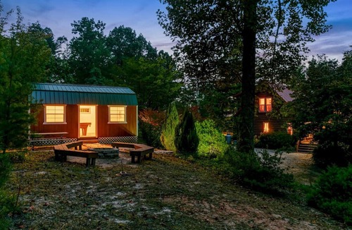 Vein Mountain Cabin | Sugar Hill Cabin 45 Min to Asheville Hot Tub Fire pit