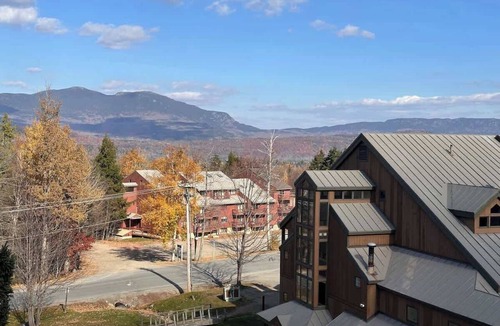 Carrabassett Valley Apartment | Sugar Tree Roost Condo B