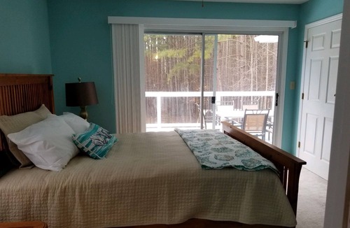 Manson House | Sunsets, covered dock and comfy House at Kerr Lake