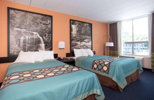 Black Mountain Hotel | Super 8 by Wyndham Black Mountain Asheville East