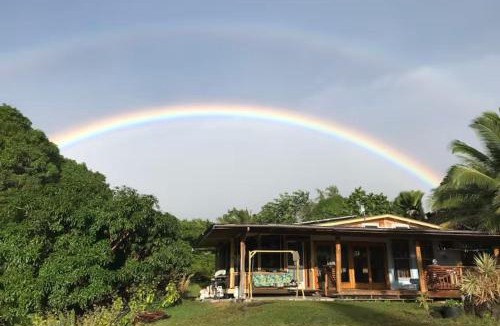 Puna Palisades Apartment | Sweet Spot Stay - Tropical TreeTops Home