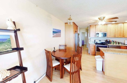 Ualapue Apartment | Take In Water Views from a Condo with Pool, Tennis & Free WiFi