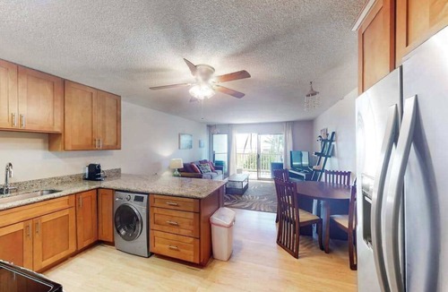 Ualapue Apartment | Take In Water Views from a Condo with Pool, Tennis & Free WiFi