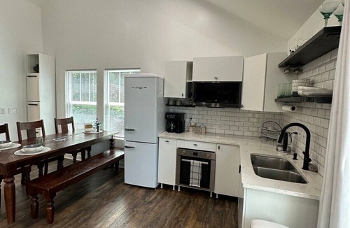 Kennesaw Apartment | “The Loft” in Kennesaw