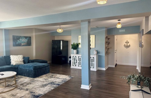 Colington Harbour House | The Odyssey - Waterfront with Dock + Boat Lift + NH Village Beach Club Member!