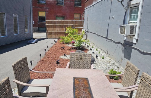 Logan House | The Palace on Charles is the perfect vacation getaway.