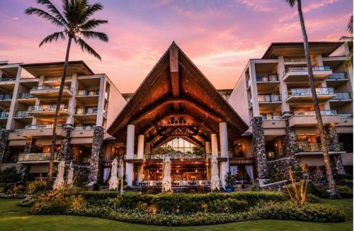 Montage Kapalua Bay Apartment | The Resort at Kapalua Bay Oceanfront 3 BR Sleeps 10 Luxury Resort Living Complimentary Car with 6 Nights MON-5203 by KBM