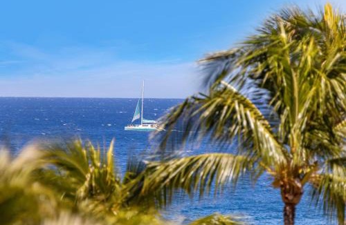 Montage Kapalua Bay Apartment | The Resort at Kapalua Bay Oceanfront 3 BR Sleeps 10 Luxury Resort Living Complimentary Car with 6 Nights MON-5203 by KBM