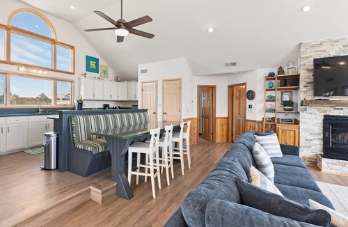 Ocean Hill House | The Wheelhouse: Pool and Hot Tub | 500ft. to Beach