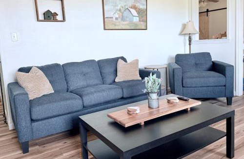 Mulvane Apartment | The Willowdell Nook