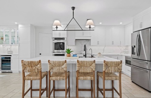 Coral Ridge Isles House | This house is a 3 bedroom(s), 2 bathrooms, located in Fort Lauderdale, FL.