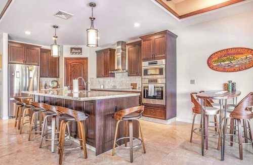 Alii Heights Mauka House | Tropical Beach-Close Kona Retreat with Pool & Lanai