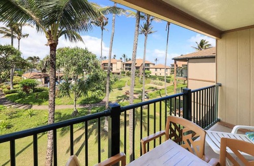 Kapaa House | Tropical Garden 1BR Loft Pono Kai Resort H307