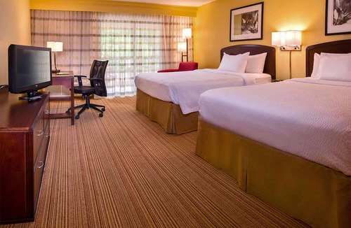 Durham Hotel | Turn Your Trip Into An Adventure! FREE Parking, Pool, Pets Allowed!