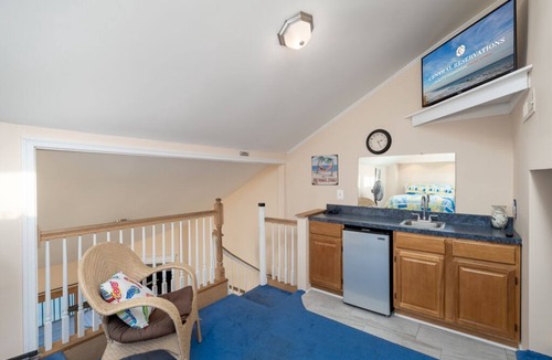Midtown Ocean City Condo | Two Bedroom Condo With A Bonus Loft Area and Great Bay Views