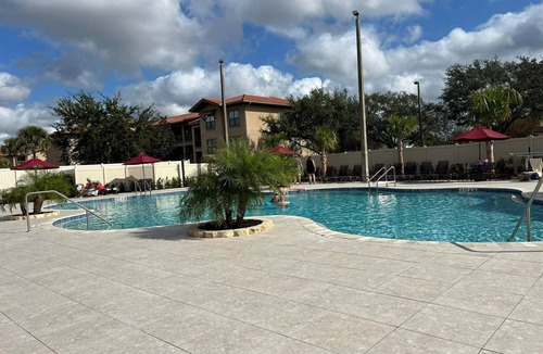 Regal Palms House | Updated 3BR/3BA in Regal Palms Gated Resort Near Disney, Lazy River. Sleeps 6