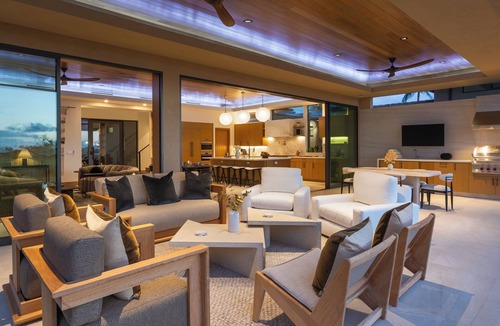 Waikoloa House | Upscale 6BR One Ocean Estate GE3 at Mauna Lani – Golf Course Views & Pool