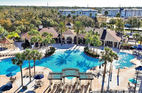 Windsor Hills House | Vacation in the Sun! Spacious 3 Bedroom, 6 minutes from Disney World!