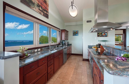 Wailua Condo | Waipouli Beach Resort H201 - Presidential Suite Oceanfront Penthouse Luxury