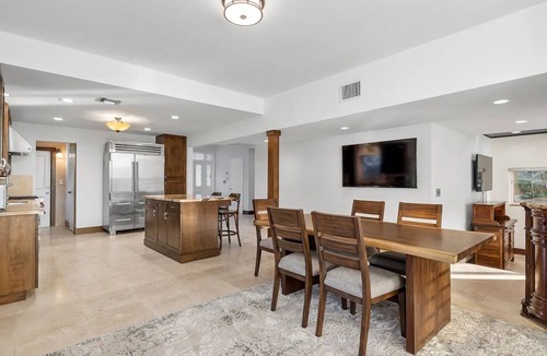 Downtown Fort Lauderdale House | Waterfront 5 Bed/5Bath Home-Pool, Dock, Las Olas