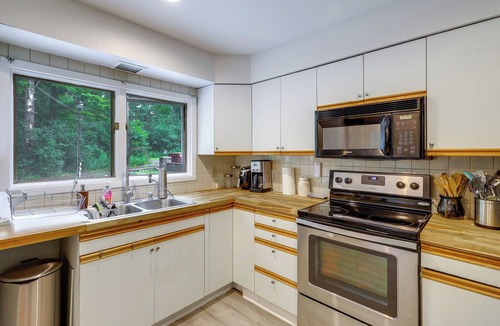 Rotterdam Junction House | Waterfront Ballston Lake Home: 15 Mi to Saratoga!