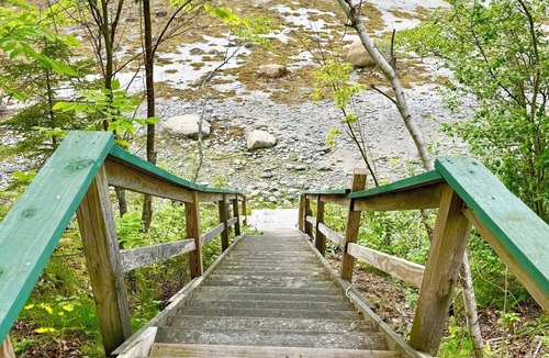 Bar Harbor Cabin | Waterfront Cabin with private beach. Minutes from Acadia National Park & Downtown Bar Harbor.