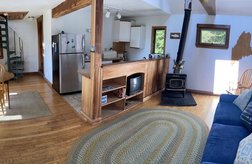 Mid-Coast and Islands House | Waterfront Main House & Guest Cottage- Casco Bay, So. Harpswell.