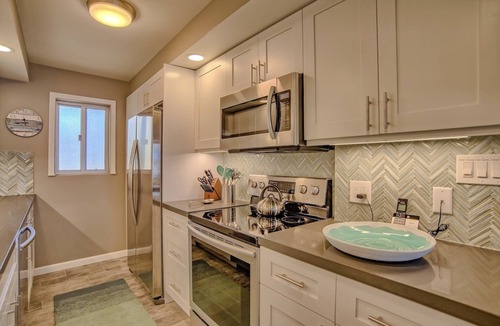 Kihei Condo | Welcome to Azure Bay, luxury oceanfront condo