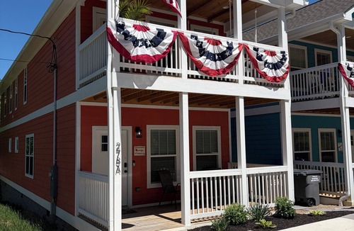Dandridge House | Welcome to Orange On Main a brand new 3-bed 3 bath house in Dandridge TN