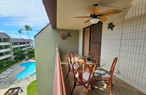 Kahaluu Bay Condo | White Sands Village #309 | A/C, Tennis & Pool!